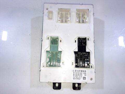 Caja Reles Fusibles Mercedes Vito 88CV 65KW