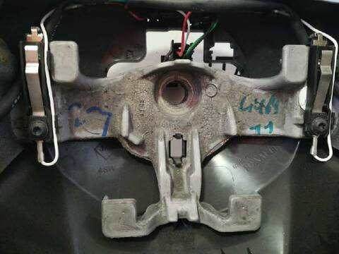 Foto 3ª: Volante Renault Scenic GRAND FAMILY EDITION 110CV 81KW [K9K836] (2012)