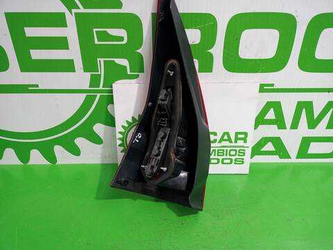 Foto 3ª: Piloto Trasero Derecho Renault Megane 1.9 DCI DIESEL 120CV 88KW FAMILIAR II FAMILIAR [F9Q800] (2004)
