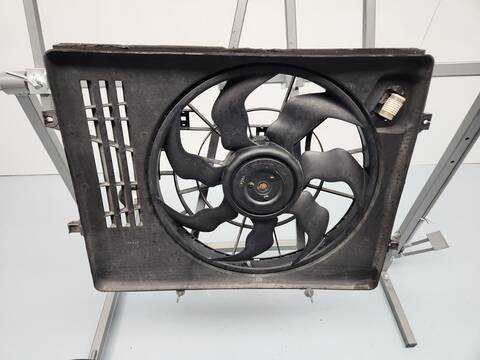 Electroventilador Kia Carens BASIC 135CV 99KW