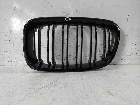 Foto 3ª: Rejilla Delantera Bmw Serie 1 114 136 CV 100KW [N13B16A]