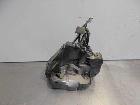 Cerradura Puerta Trasera Derecha Mercedes Clase C 160 350 CGI 219.357) 292CV 215KW