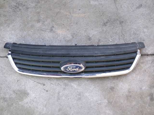 Rejilla Delantera Ford Kuga 2.0 TDCI 2008-2013