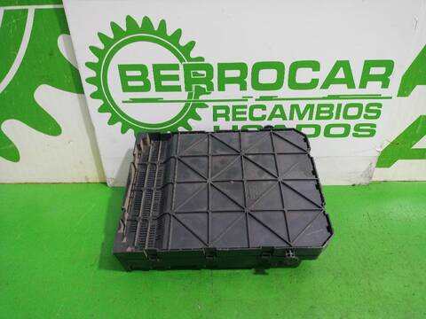 Foto 3ª: Caja Reles Fusibles Peugeot 508 ACTIVE 150CV [AH01] (2011)