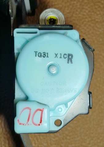 Foto 3ª: Pretensor Airbag Derecho Nissan Patrol 3.0 D GR Y61 GU4 [ZD30] (2005)