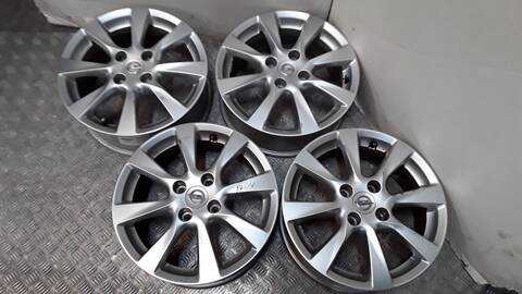 Foto 1ª: Juego LLantas Opel Corsa 1.2 68) 101CV 74KW [HN05] (2021)