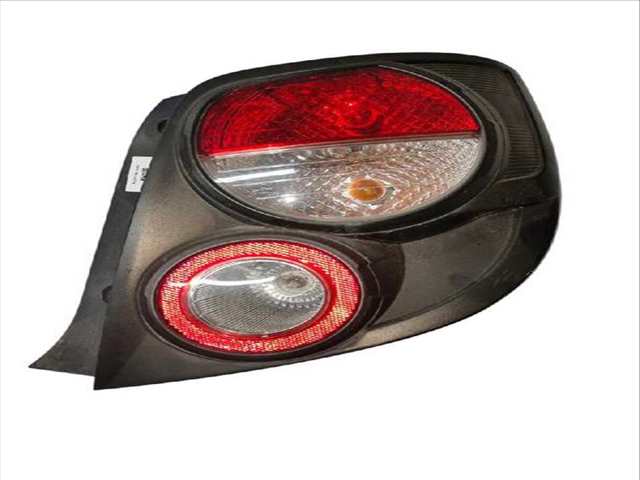 Piloto Trasero Derecho Chevrolet Aveo 1.3 D HATCHBACK