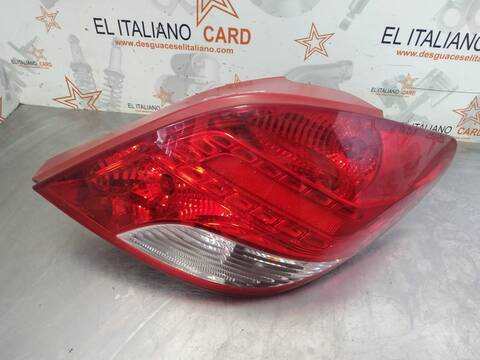 Piloto Trasero Derecho Peugeot 207 CONFORT 68CV 50KW