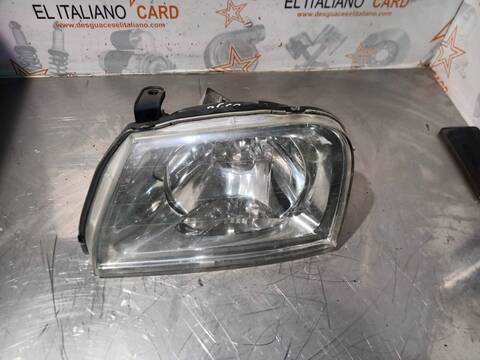 Faro Izquierdo Mitsubishi L200 2500 TD MAGNUM 4-PTAS.) 99CV 73KW