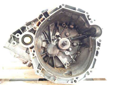 Foto 1ª: Caja Cambios Renault Clio 1.5 BLUE DCI 100 B7AD) 101CV 74KW (2022)