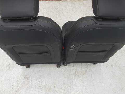Foto 2ª: Juego Asientos Completos Renault Arkana TECHNO 130CV 97KW
