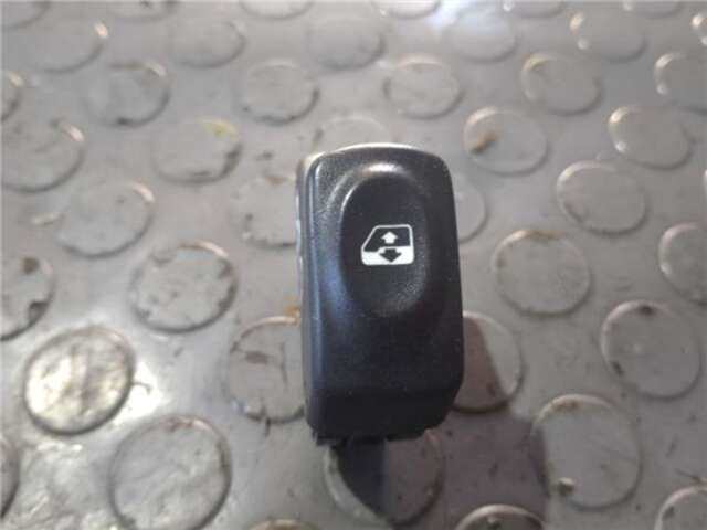 Botonera Elevalunas Renault Clio 1.9D RT B/CBOA/F [1.9 LTR. - 47 KW DIESEL]