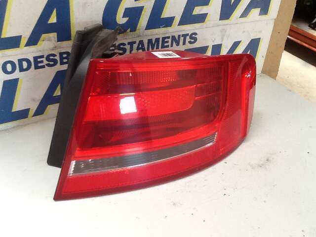 Piloto Trasero Derecho Audi A4 2.0 TDI AVANT BERLINA 0CV