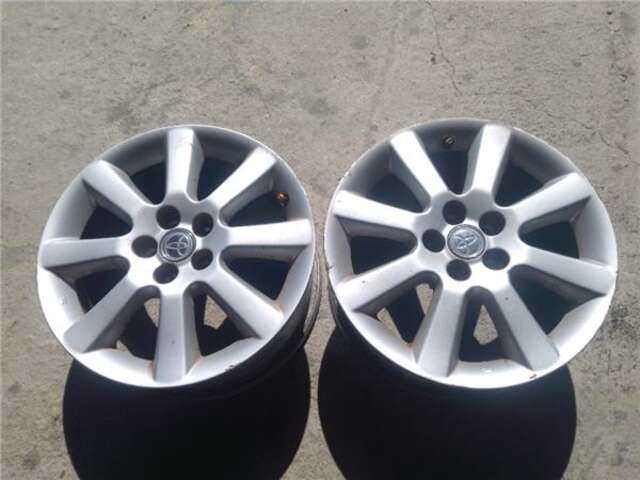Foto 1ª: LLanta Chapa Toyota Avensis 2.0 D-4D [1CD-FTV]