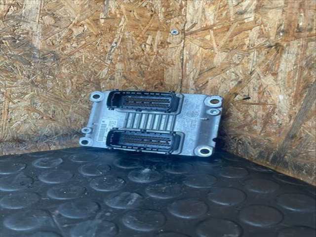 Centralita Motor ECU Opel Corsa 1.4 16V 90CV