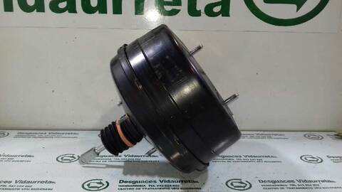 Foto 3ª: Servofreno Mercedes Clase V 200 136CV 100KW (2014)