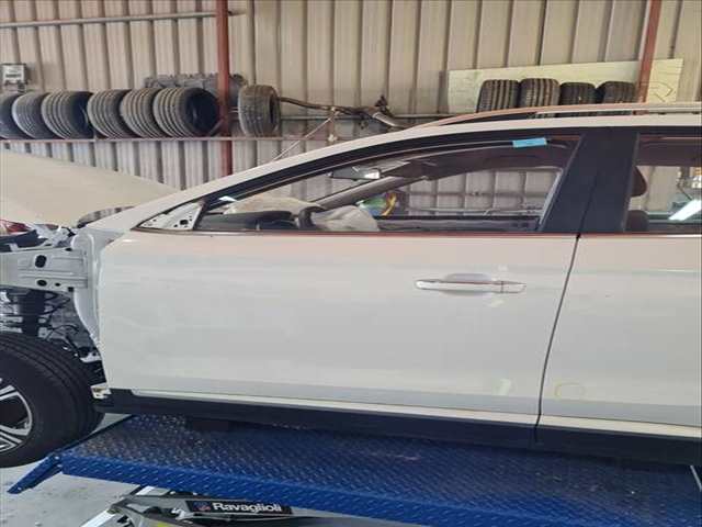 Puerta Delantera Izquierda Mg ZS 1.5 VTI 106CV 78KW
