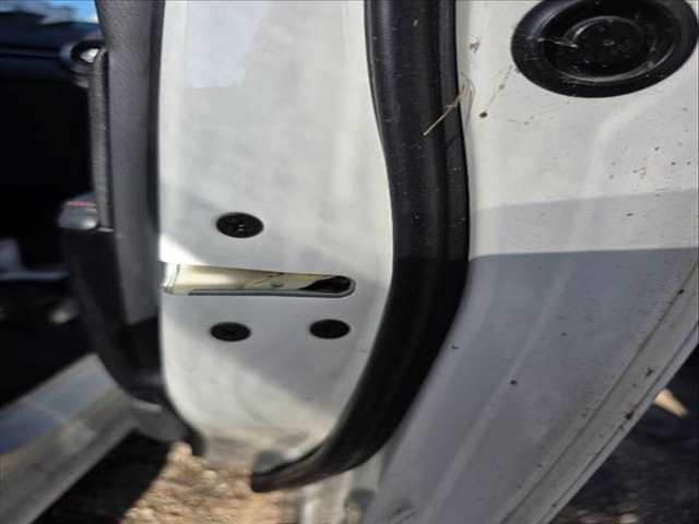 Cerradura Puerta Delantera Derecha Mazda 2 ZENITH 116CV 85KW