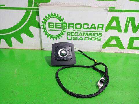 Mando Multifuncion Renault Scenic XMOD BOSE 132CV