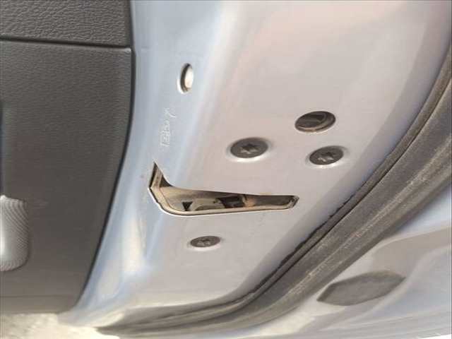 Cerradura Puerta Trasera Derecha Ford Focus TREND 125CV 92KW