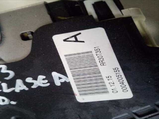 Foto 1ª: Cerradura Puerta Trasera Derecha Mercedes Clase A 140 A 180 CDI BLUEEFFICIENCY 176.012) 109CV 80KW [K9K] (2016)