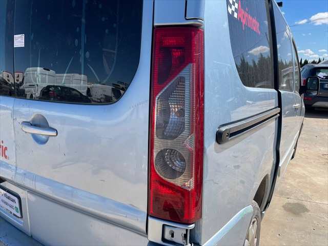Foto 2ª: Piloto Trasero Derecho Fiat Scudo 2.0 JTD 120CV [RHK] (2007)