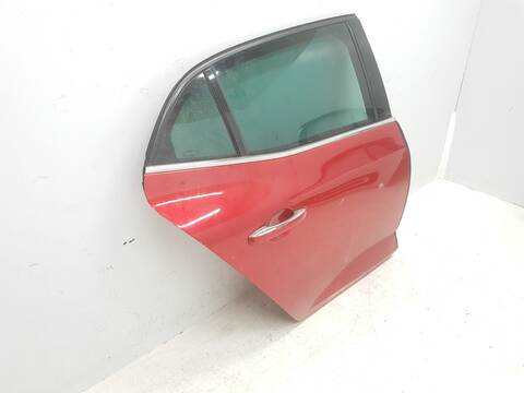 Foto 2ª: Puerta Trasera Derecha Renault Megane LIFE 101CV [K9K656] (2015)