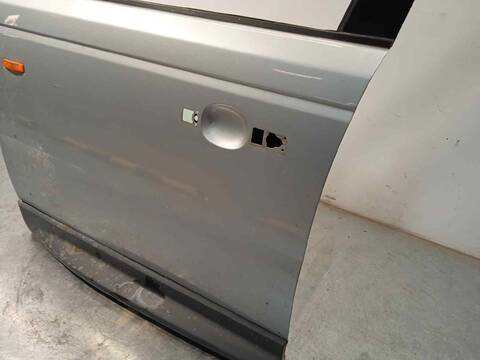 Foto 2ª: Puerta Delantera Izquierda Land Rover Range 3.6 TD V8 272CV 200KW [368DT] (2009)