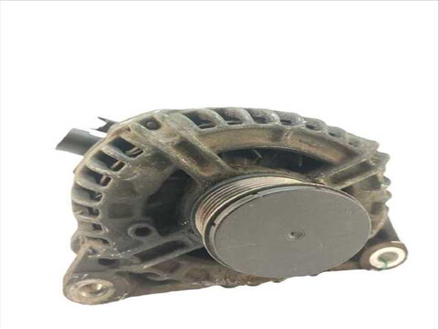 Foto 2ª: Alternador Peugeot 307 1.6 HDI 110 (2002)