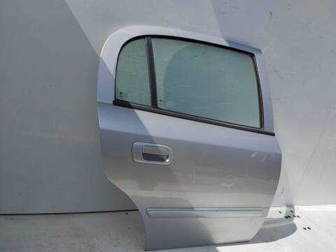 Foto 3ª: Puerta Trasera Derecha Opel Astra CLUB BERLINA 80CV 59KW [Z17DTL] (2004)