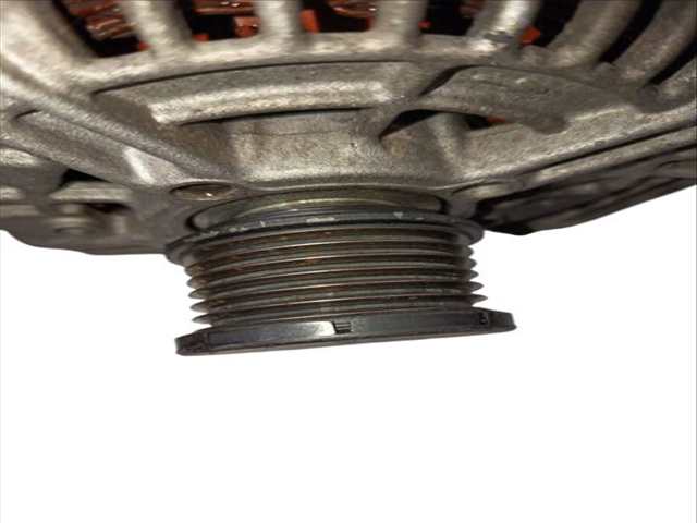 Foto 2ª: Alternador Mercedes Clase C 160 C 200 CDI 203.707) (2001)