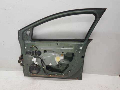 Foto 3ª: Puerta Delantera Derecha Dacia Sandero STEPWAY EXTREME (2022)