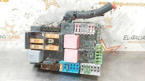 Caja Reles Fusibles Mercedes Clase E 180 E 220 D 213.004) 194CV 143KW