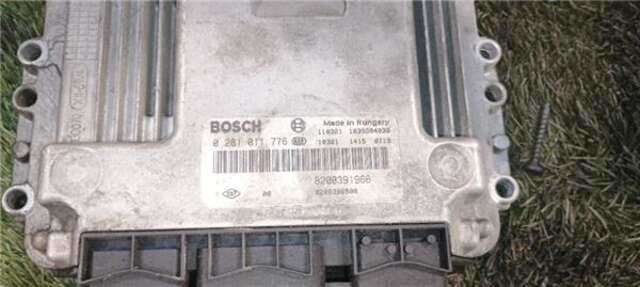 Foto 1ª: Centralita Motor ECU Renault Scenic 1.9 GRAND DYNAMIQUE [1.9 LTR. - 88 KW DCI DIESEL] (JM)(2003-_) [F9Q D8]
