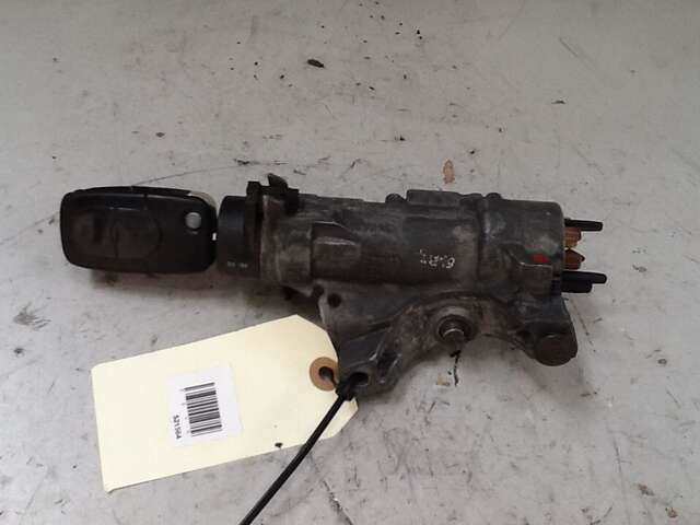 Foto 1ª: Bombin Arranque Volkswagen Passat 2.5 BERLINA 0CV [AFB] (2000)