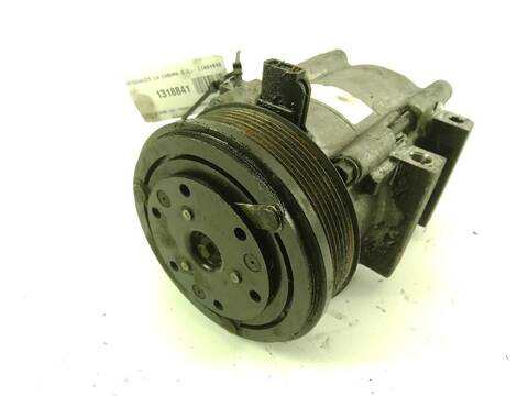 Foto 1ª: Compresor Aire Acondicionado Ford Transit 2.4 DI [RWD] FAA_ FAB_ FAC_ FAD_) [D4FA] (2000)