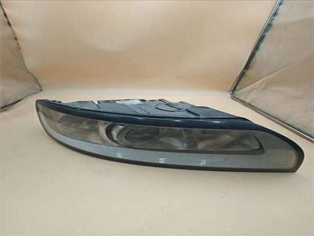 Foto 2ª: Faro Derecho Volvo V50 1.6 D DRIVE KINETIC [1.6 LTR. - 80 KW DIESEL CAT]