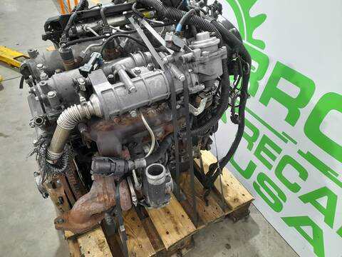Foto 2ª: Motor Completo Iveco Daily 3.0 DIESEL 146CV 107KW CAJA CERRADA [D/ F1CE0481FA] (2007)