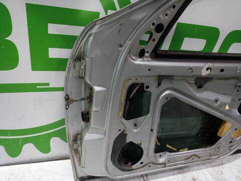 Foto 3ª: Puerta Delantera Derecha Citroen Xsara 1.9 D SX BERLINA 68CV 50KW [DJYXUD9A] (1998)