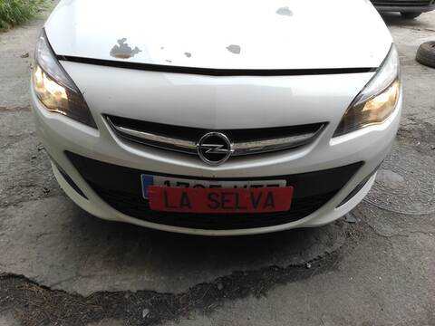 Paragolpes Delantero Opel Astra A17DTS BERLINA