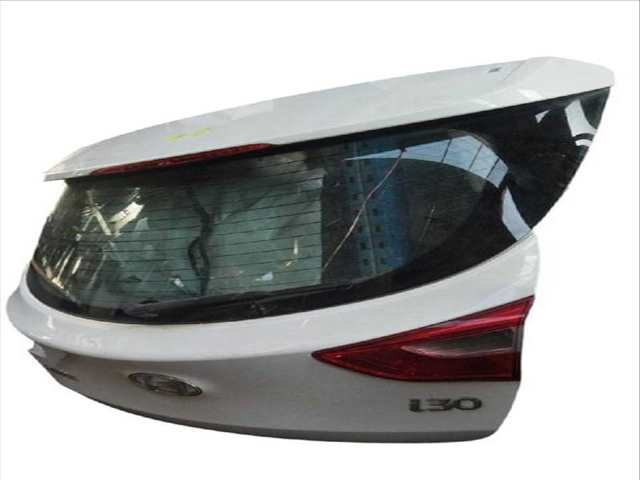 Portón Hyundai i30 1.6 CRDI