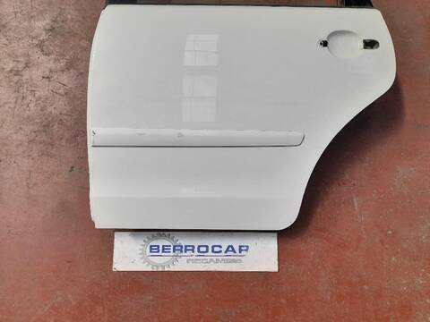 Foto 2ª: Puerta Trasera Izquierda Volkswagen Polo 1.2 54CV [AWY] (2001)