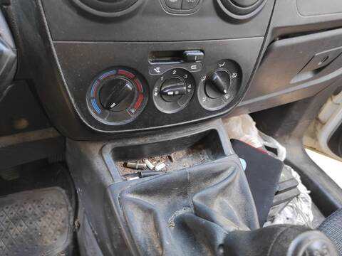 Foto 1ª: Mando Calefacción A. A. Citroen Nemo FHZ (2014)