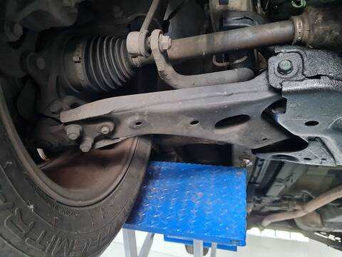 Foto 1ª: Brazo Suspension Delantero Derecho Hyundai ix35 1.7 CRDI 116CV 85KW (2012)