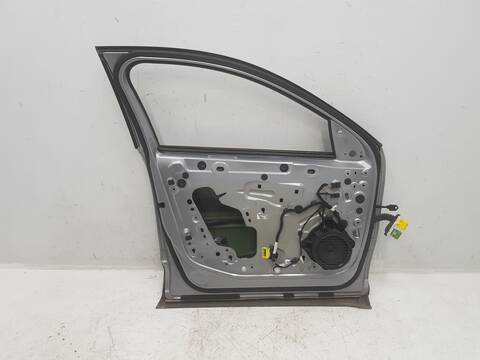 Foto 3ª: Puerta Delantera Izquierda Citroen C4 FEEL PACK (2020)