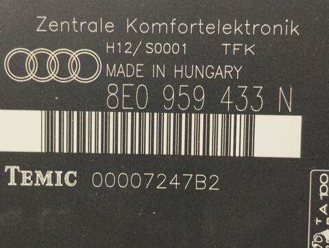 Foto 4ª: Centralita Confort BSI Audi A4 2.0 BERLINA 130CV 96KW [ALT] (2001)