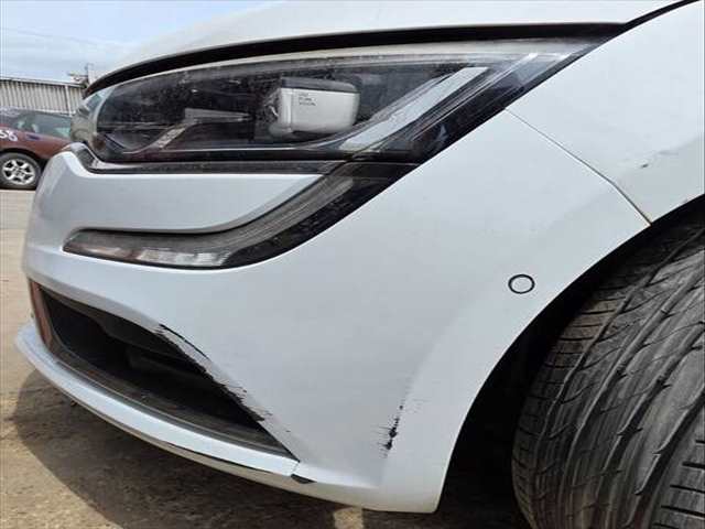 Foto 3ª: Paragolpes Delantero Renault Talisman LIMITED 131CV 96KW (2016)
