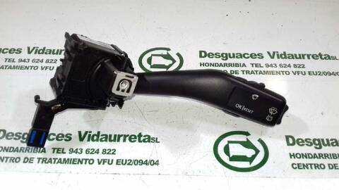 Mando Multifuncion Seat Leon STYLANCE - STYLE 140CV 103KW