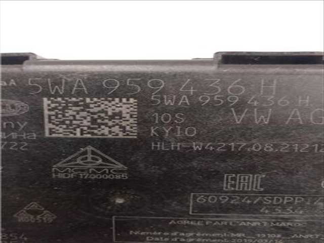 Foto 2ª: Centralita Motor ECU Seat Leon 2.0 ERENCE [2 0 LTR. - 85 KW TDI] 116CV