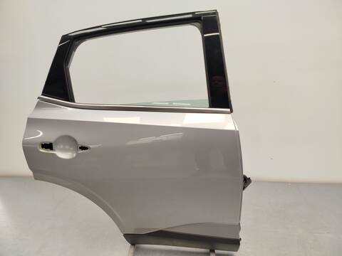Foto 3ª: Puerta Trasera Derecha Nissan Qashqai 1.3 DIG-T 140CV 103KW [HR13DDT] (2024)